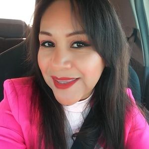 Meet your Posher, Rocio